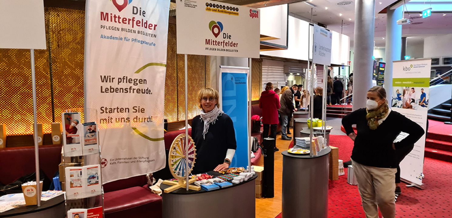 Job- und Ausbildungsmesse Pflege 2022 Job- und Ausbildungsmesse Pflege 2022