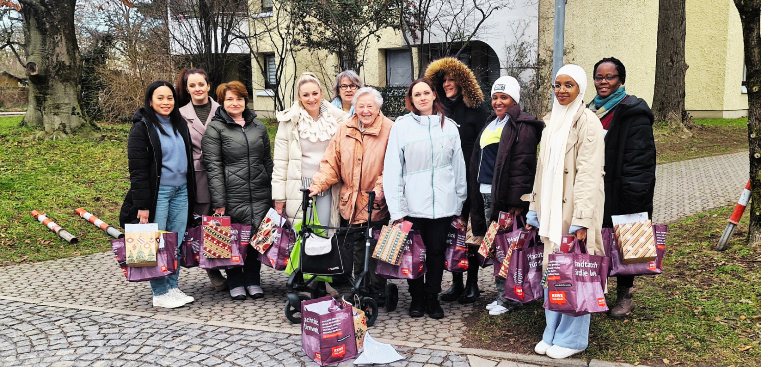 Gruppe an Teilnehmer/innen